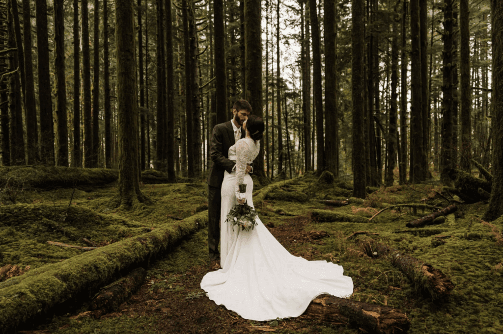 elopement vs wedding photography, redwoods forest elopement