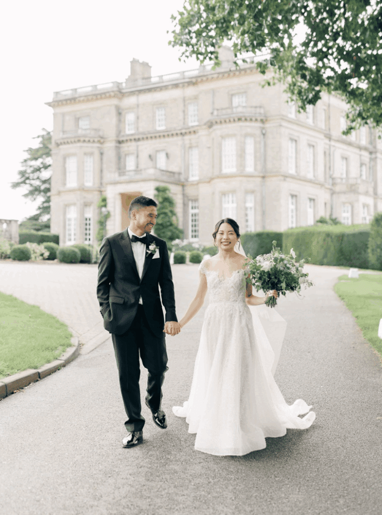 light and airy photography wedding style, top 10 wedding photography styles